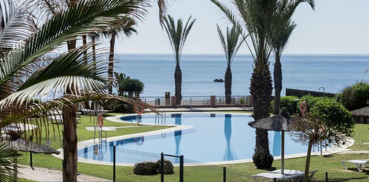 Cn-340 Suites Estepona Exterior foto